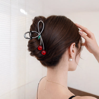 Metal Cherry Claw Clip (Color May Vary)